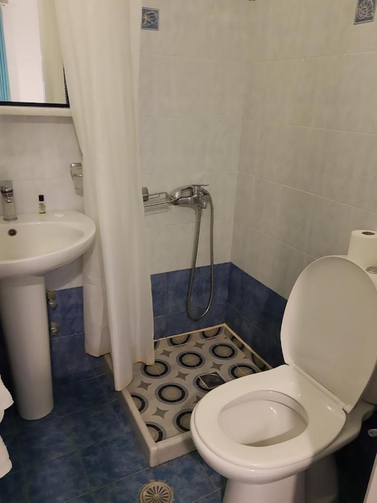 B Suites ثيرا الغرفة الصورة