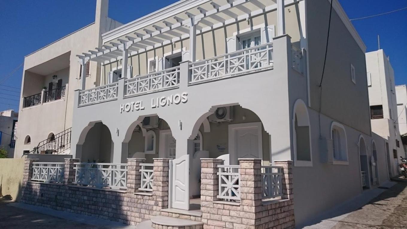 B Suites ثيرا الغرفة الصورة